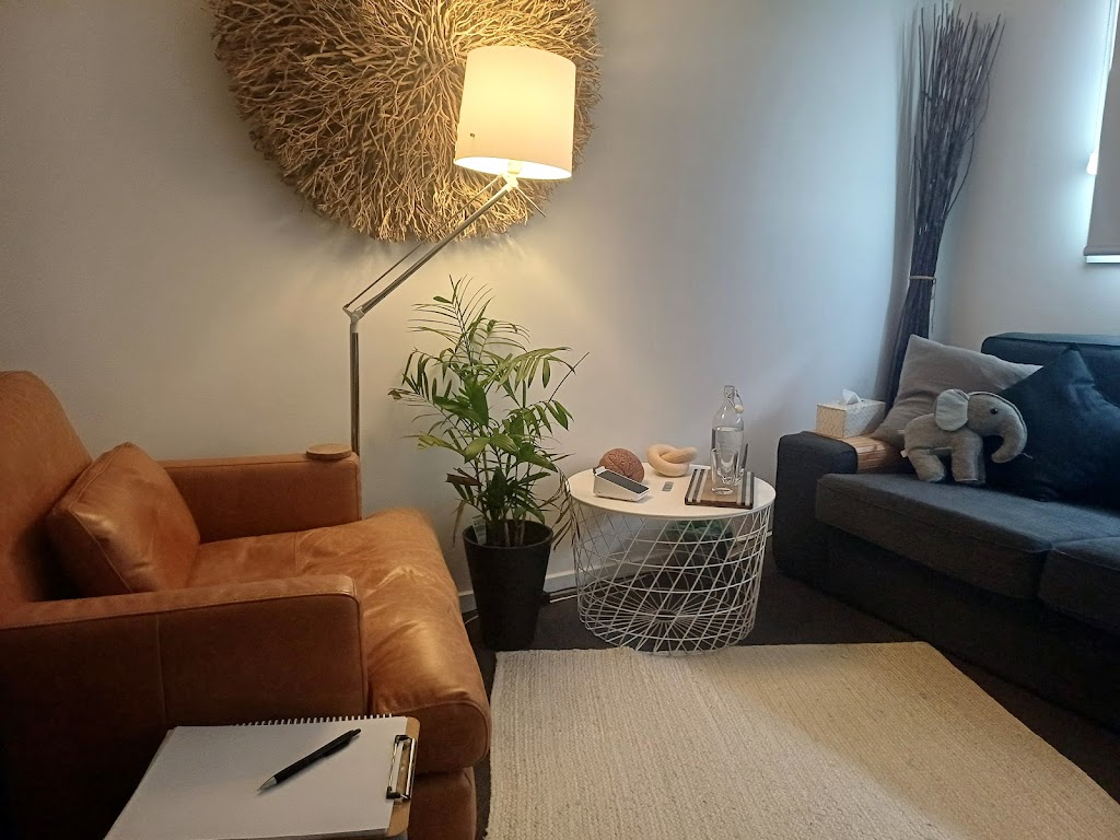 One Team Counselling and Coaching | 40 Lunar Cct, Spring Mountain QLD 4300, Australia | Phone: 0498 317 643