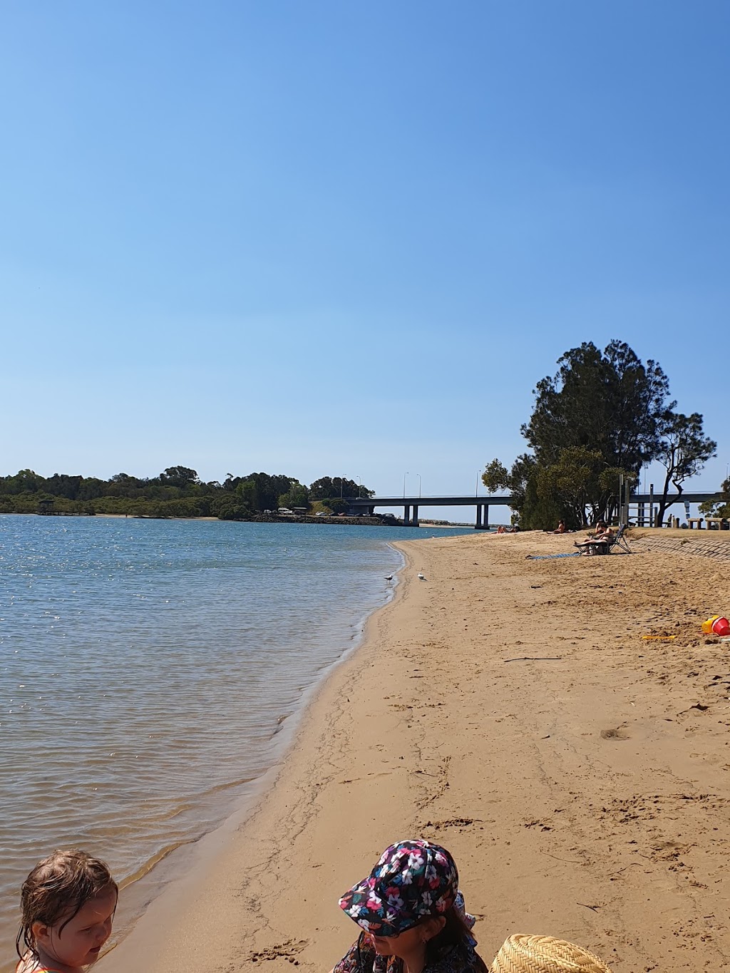 Gold Coast Fishing Spots - Winders Park | park | Duringan St, Currumbin QLD 4223, Australia