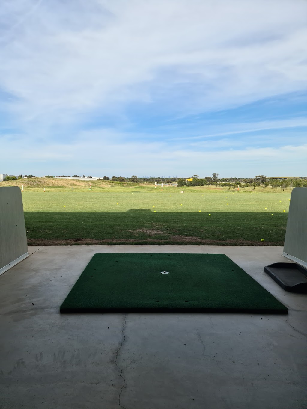 Mt Derrimut Driving Range & Mini Golf | 475 Mt Derrimut Rd, Derrimut VIC 3026, Australia | Phone: (03) 8737 9011