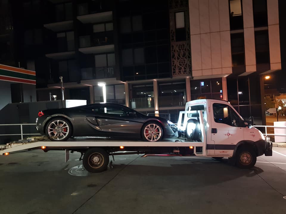 A1 Road Side Assist | 281 Blackburn Rd, Blackburn South VIC 3130, Australia | Phone: 0420 469 904