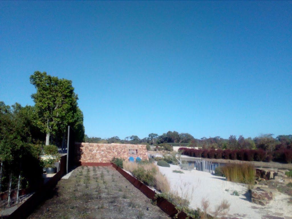 Red Sand Garden | park | Cranbourne VIC 3977, Australia | 0359902200 OR +61 3 5990 2200