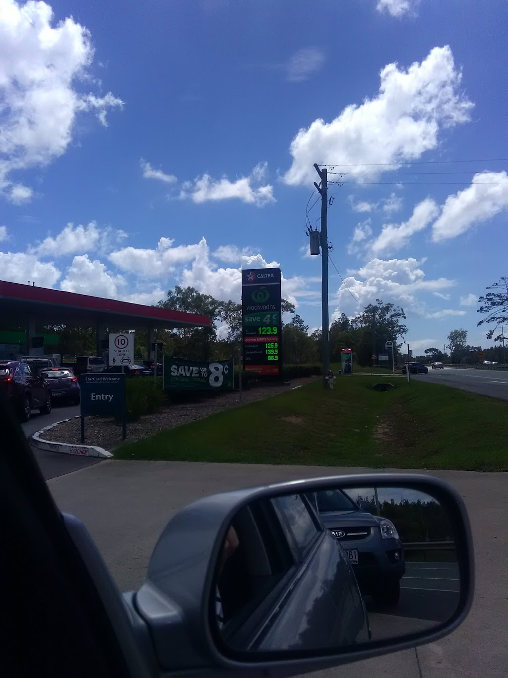 Caltex Woolworths | gas station | Anzac Ave & Josey Rd, Mango Hill QLD 4509, Australia | 0732041971 OR +61 7 3204 1971