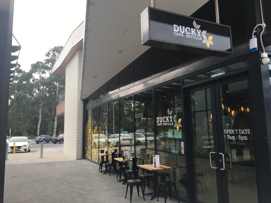 Ducky Café Seville | cafe | 579 Warburton Hwy, Seville VIC 3139, Australia | 0359643092 OR +61 3 5964 3092