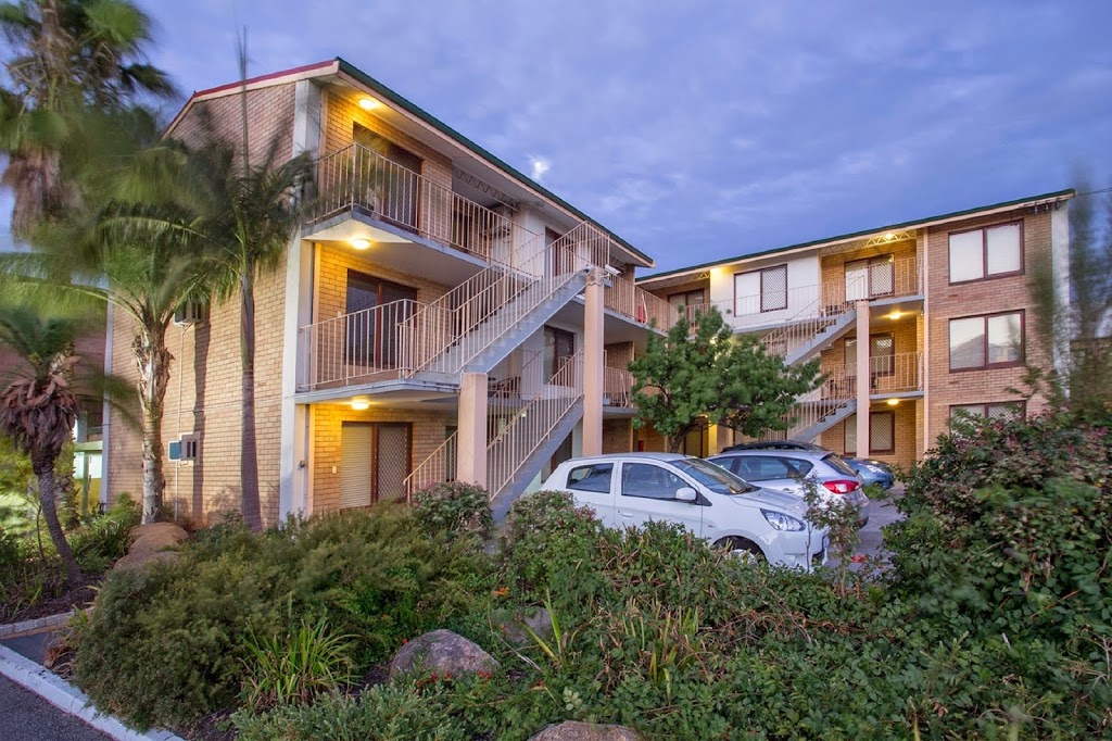 Burswood Lodge Motel Apartments | lodging | 1-3 Minora Pl, Rivervale WA 6103, Australia | 0894723411 OR +61 8 9472 3411