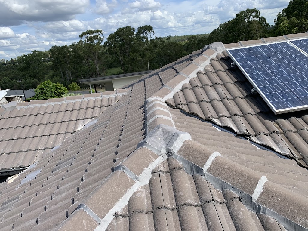 Ls roofing services | 66 Horizon Dr, Middle Park QLD 4074, Australia | Phone: 0422 283 274