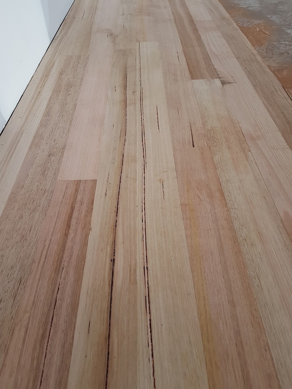 Dean Building and Home Maintenace | 212 Mountain River Rd, Mountain River TAS 7109, Australia | Phone: 0418 816 198