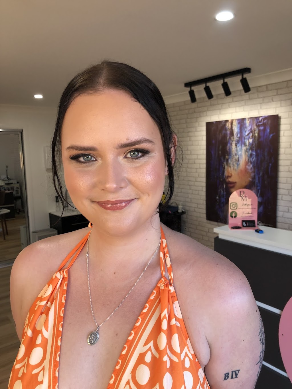 Rhi Martin Makeup Cosmetic Artistry | Tanby Rd, Yeppoon QLD 4703, Australia | Phone: 0407 086 113 Rhi Martin Makeup Cosmetic Artistry | Tanby Rd, Yeppoon QLD 4703, Australia | Phone: 0407 086 113