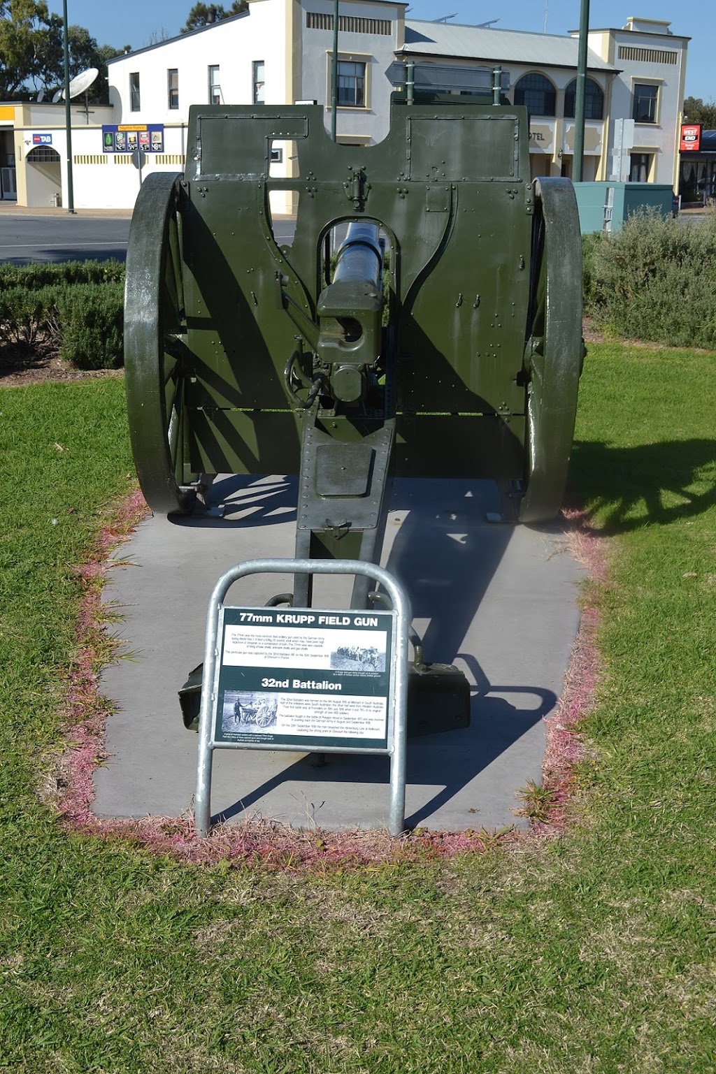 Soldiers Memorial Park | 54 Princes Hwy, Meningie SA 5264, Australia