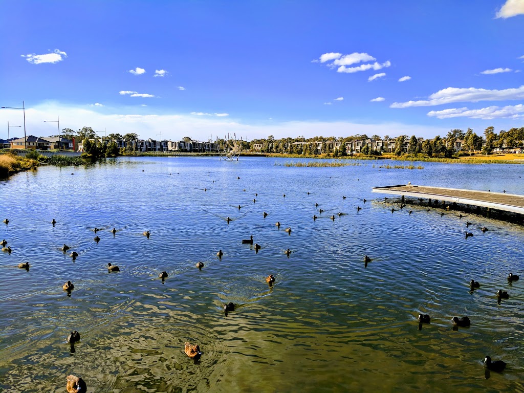 Lakes Edge Park | park | Claret St, The Ponds NSW 2769, Australia | 0298396000 OR +61 2 9839 6000
