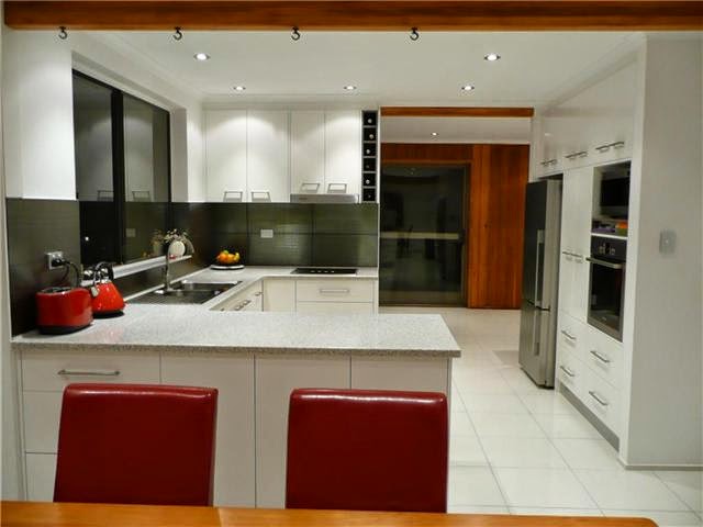 Cut Above Kitchens & Cabinets | home goods store | 1/63 Briggs Rd, Raceview QLD 4305, Australia | 0732887964 OR +61 7 3288 7964