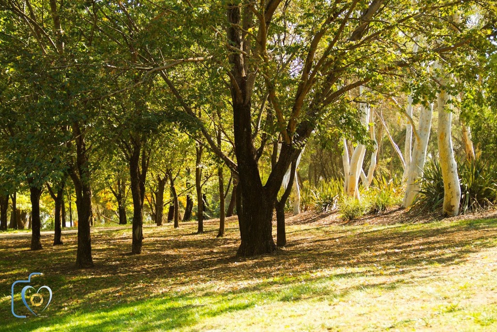 John Knight Memorial Park | park | Townsend Place,Off Aikman Drive, Belconnen Way, Canberra ACT 2617, Australia | 132281 OR +61 132281