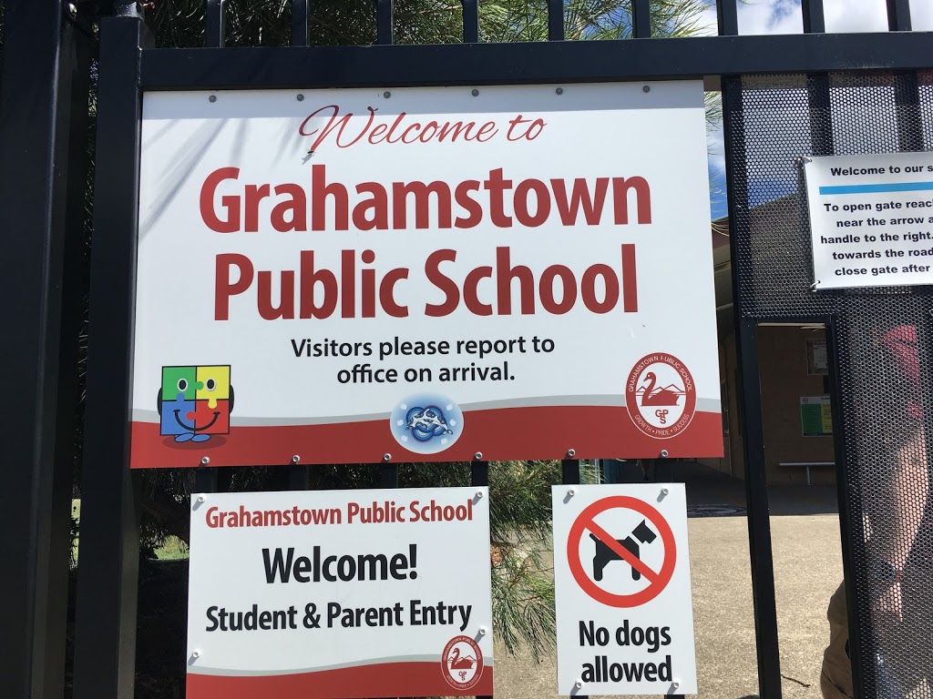Grahamstown Public School | school | Raymond Terrace NSW 2324, Australia | 0249876510 OR +61 2 4987 6510