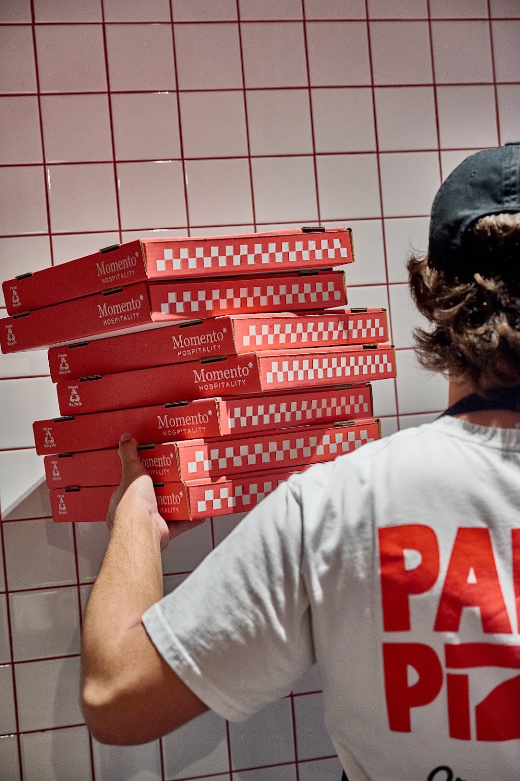 Papis Pizza & Bottle Shop | 2 Mack Pl, Oran Park NSW 2570, Australia | Phone: (02) 8884 2830