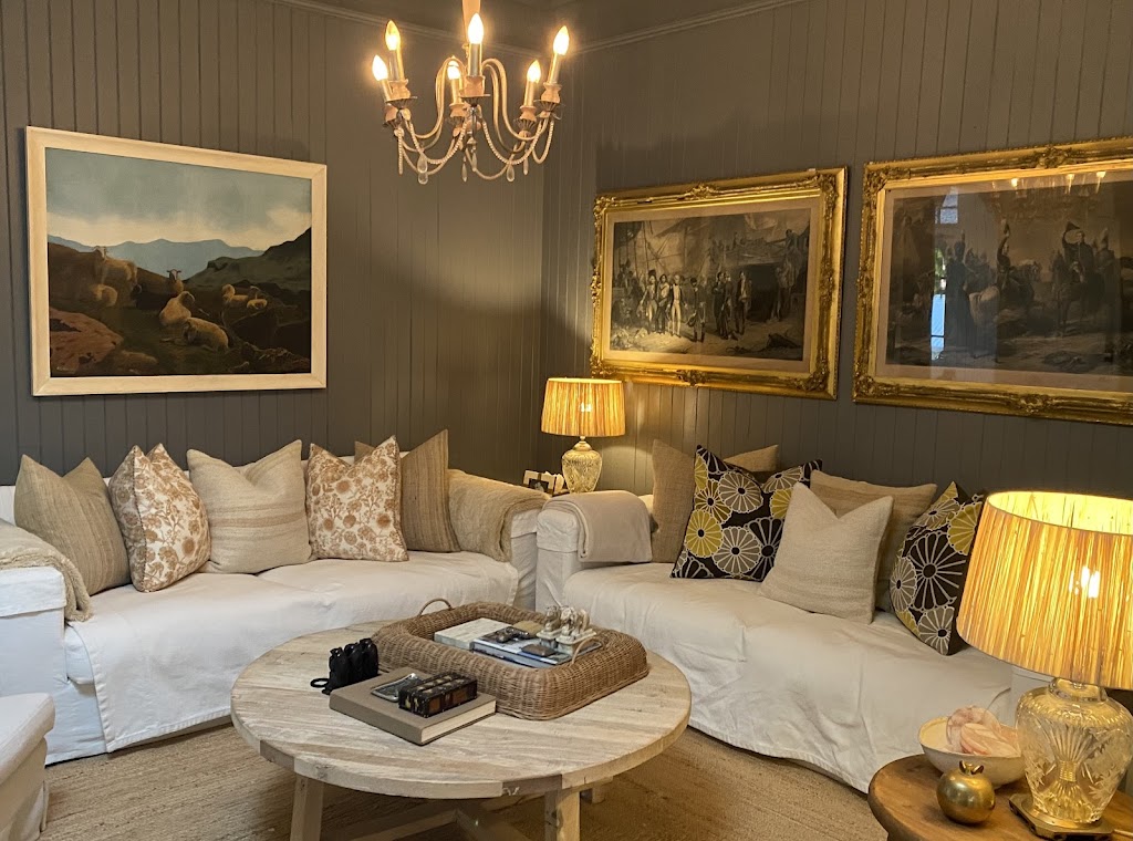 Framehouse Custom Art & Picture Framing | 108 Savages Rd, Brookfield QLD 4069, Australia | Phone: 0466 376 886