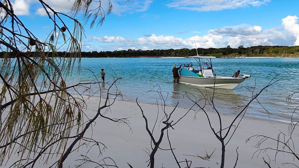 Fishing Boating Exploring | 7 Tristania Cres, Urangan QLD 4655, Australia | Phone: 0400 944 574