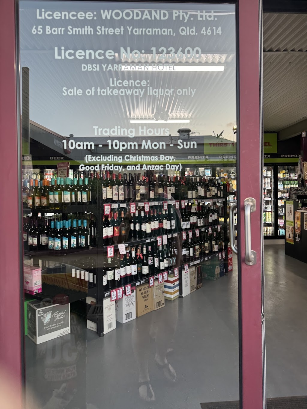 Thirsty camel bottle shop yarraman | 65 Barr Smith St, Yarraman QLD 4614, Australia | Phone: (07) 4163 8354