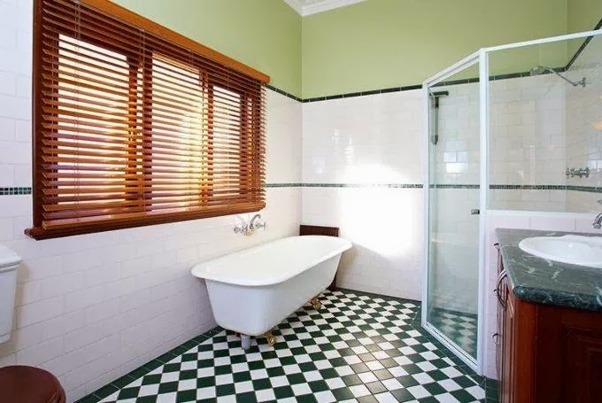 Tubs & Tiles Bathroom | Shop 88 5 Howtree Place, Care PO 535, Floreat WA 6014, Australia | Phone: (08) 9285 0355