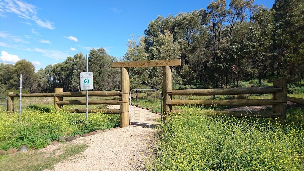 Mount Basalt Reserve | park | Mount Emlyn QLD 4357, Australia
