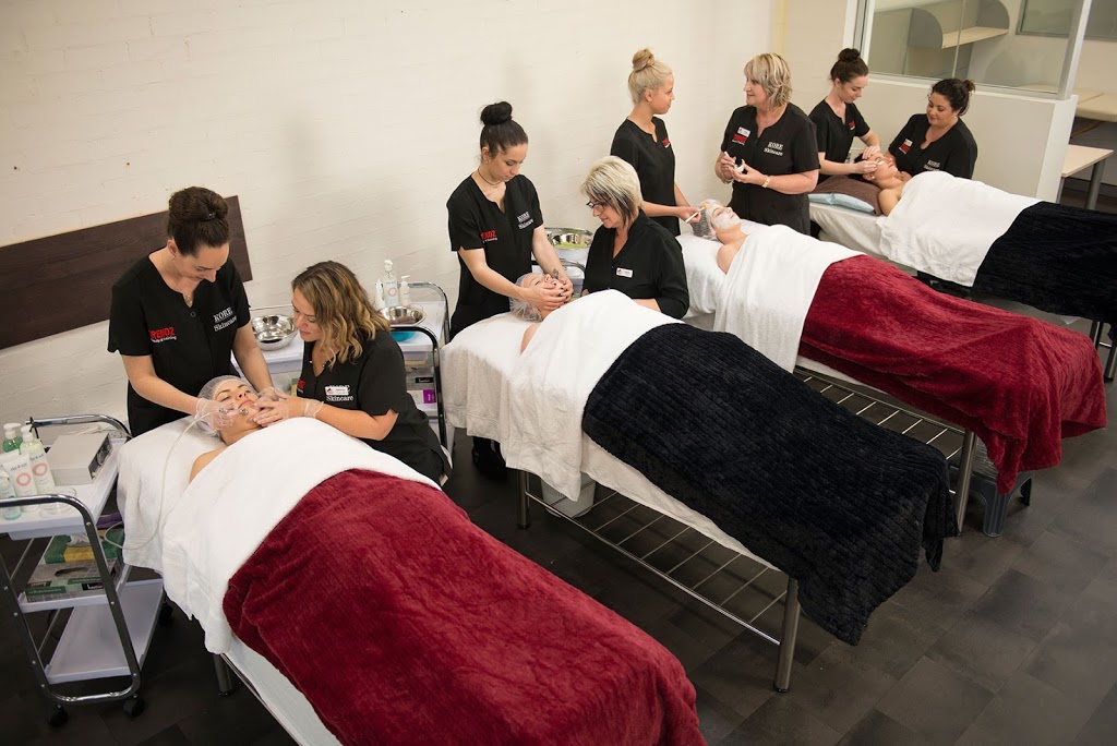 Trendz Beauty & Training | 77 Hastings River Dr, Port Macquarie NSW 2444, Australia | Phone: (02) 6516 2238