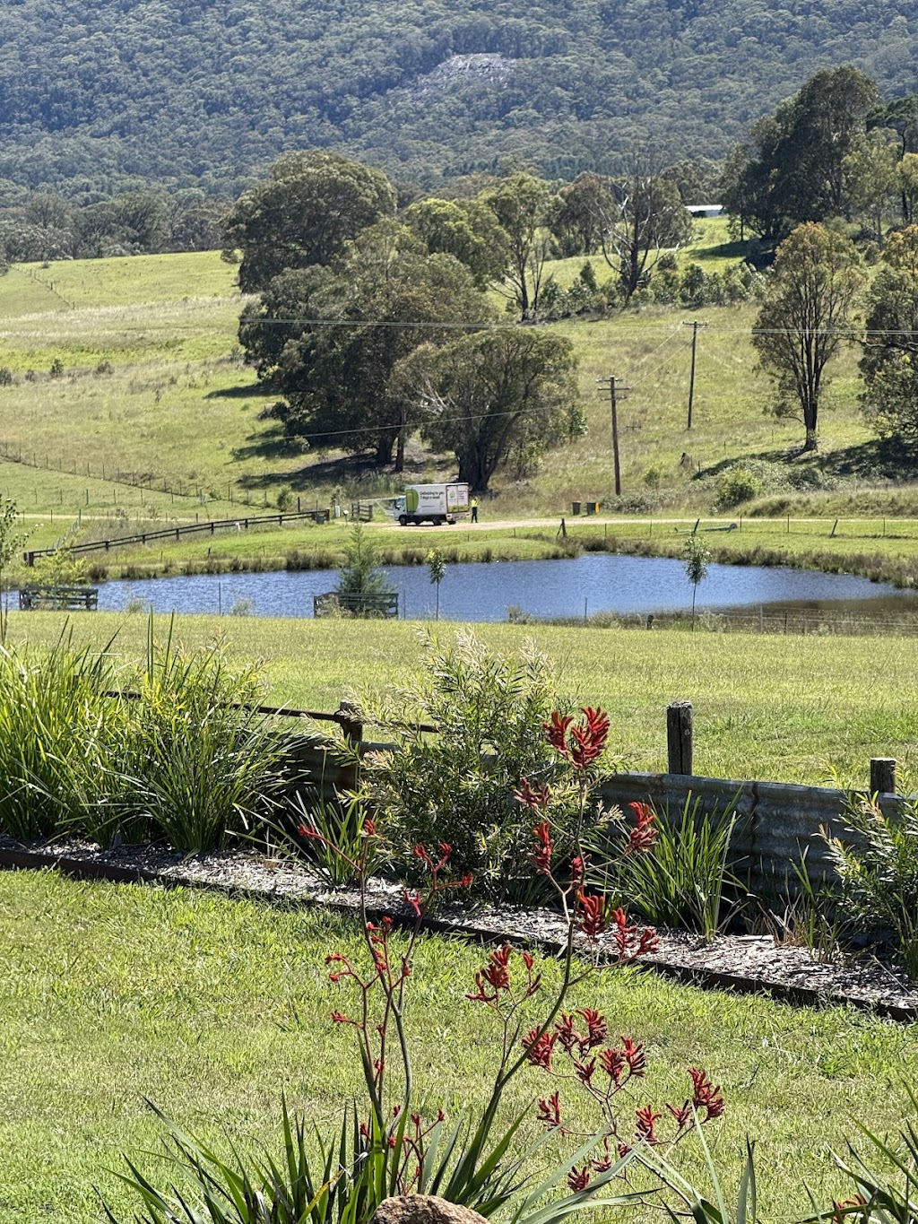 The Overflow | 50 Blaxland Rd, Kanimbla NSW 2790, Australia | Phone: 0429 879 115