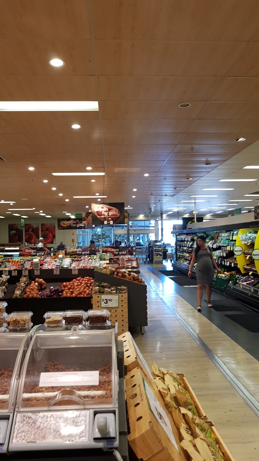 Woolworths Harbourtown | supermarket | 727 Tapleys Hill Rd, West Beach SA 5024, Australia | 0883145420 OR +61 8 8314 5420