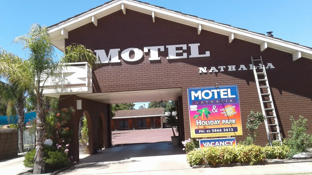 Nathalia Motel and Holiday Park | lodging | Cnr Murray Valley Hwy and Manifold St, Nathalia VIC 3638, Australia | 0358662615 OR +61 3 5866 2615