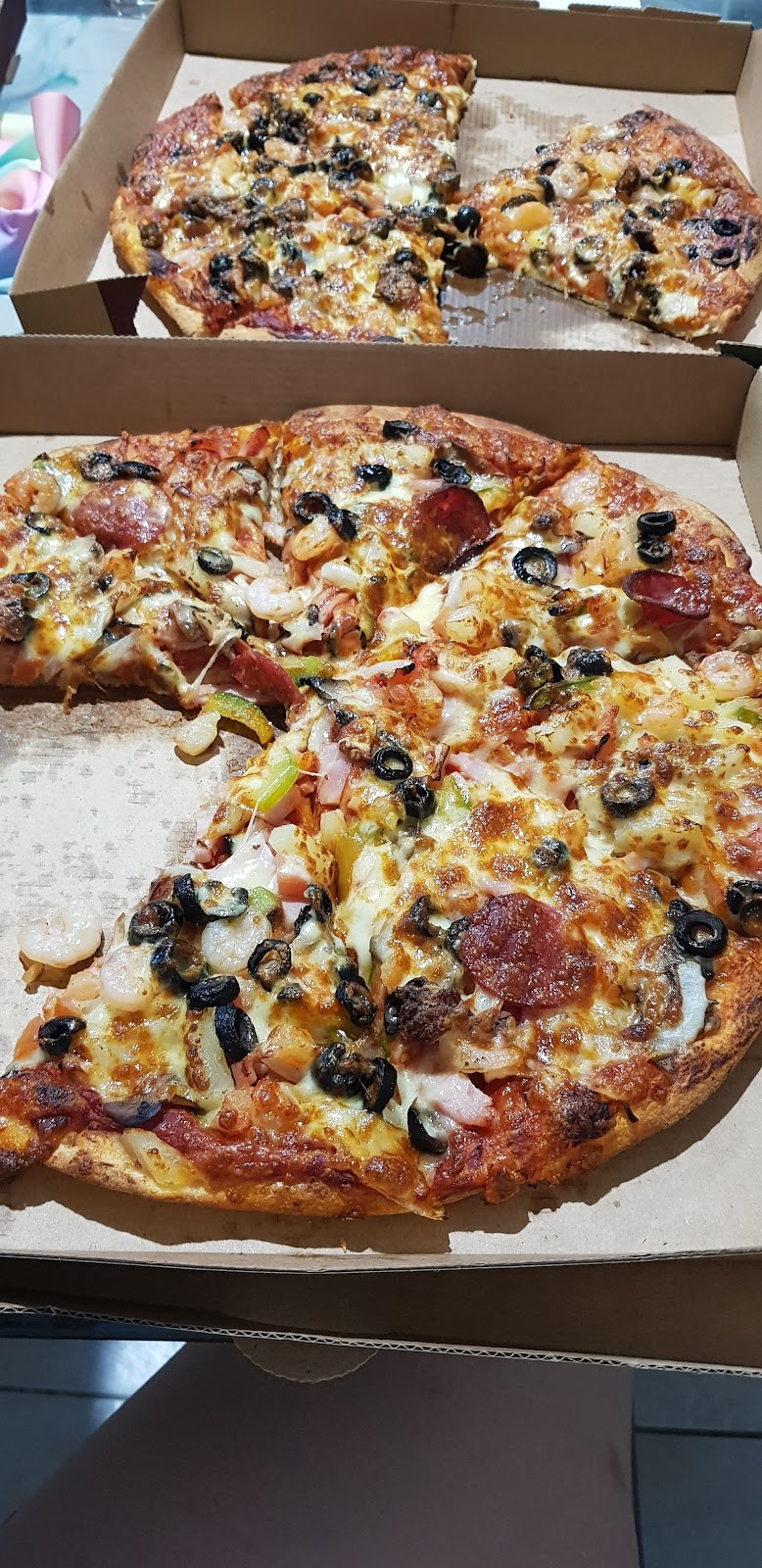 Marangaroo Pizza | meal delivery | 70 Marangaroo Dr, Girrawheen WA 6064, Australia | 0892471244 OR +61 8 9247 1244