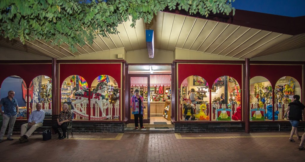 Kaniva Puppet Shop | 65 Commercial St E, Kaniva VIC 3419, Australia | Phone: 0412 681 929