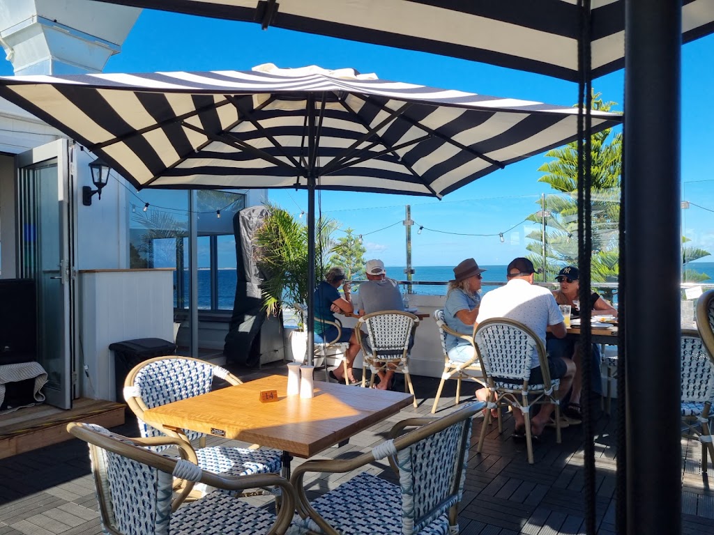 Lexies Crows Nest | 128 Mitchell St, Stockton NSW 2295, Australia | Phone: (02) 4928 4226