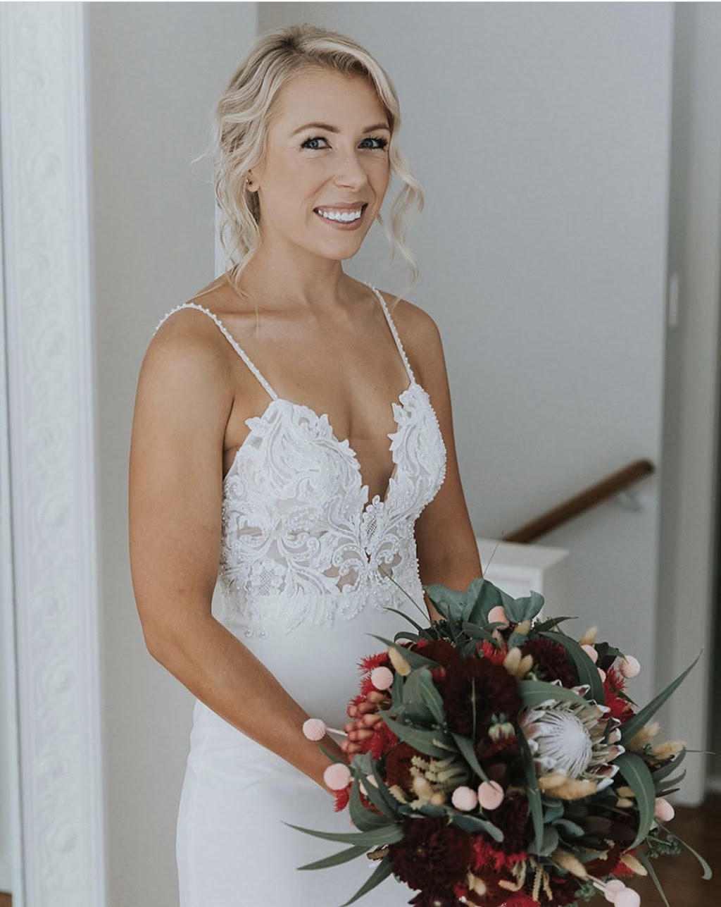 Lovely Bridal Blooms | 516 Wilberforce Rd, Wilberforce NSW 2756, Australia | Phone: 0425 384 560