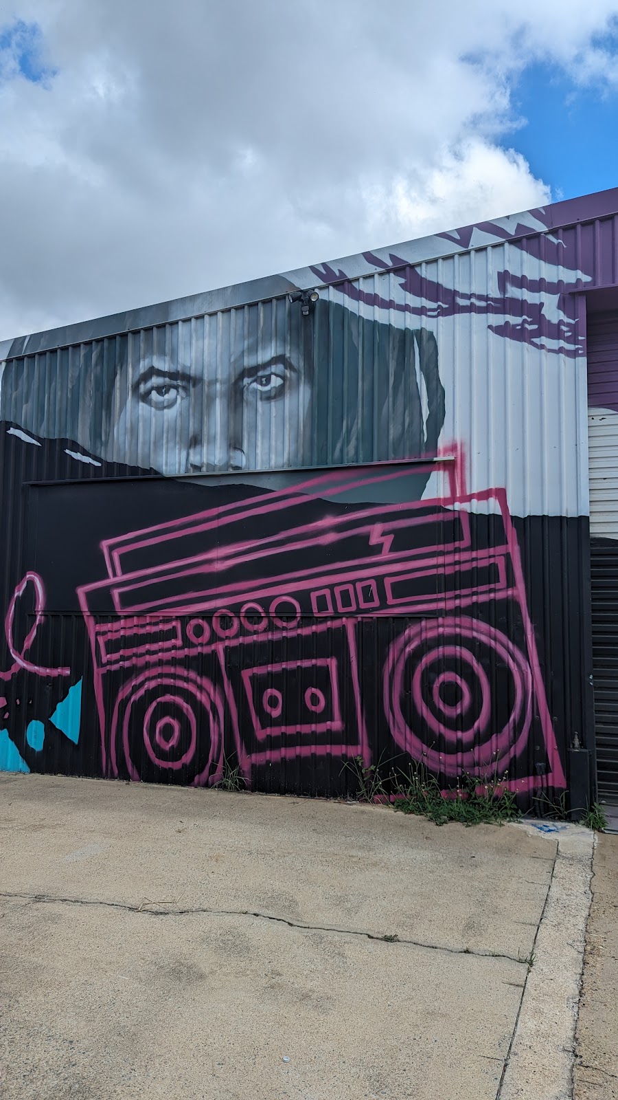 Electrik Avenue | 191 Elliott Rd, Banyo QLD 4014, Australia | Phone: (07) 3269 0789