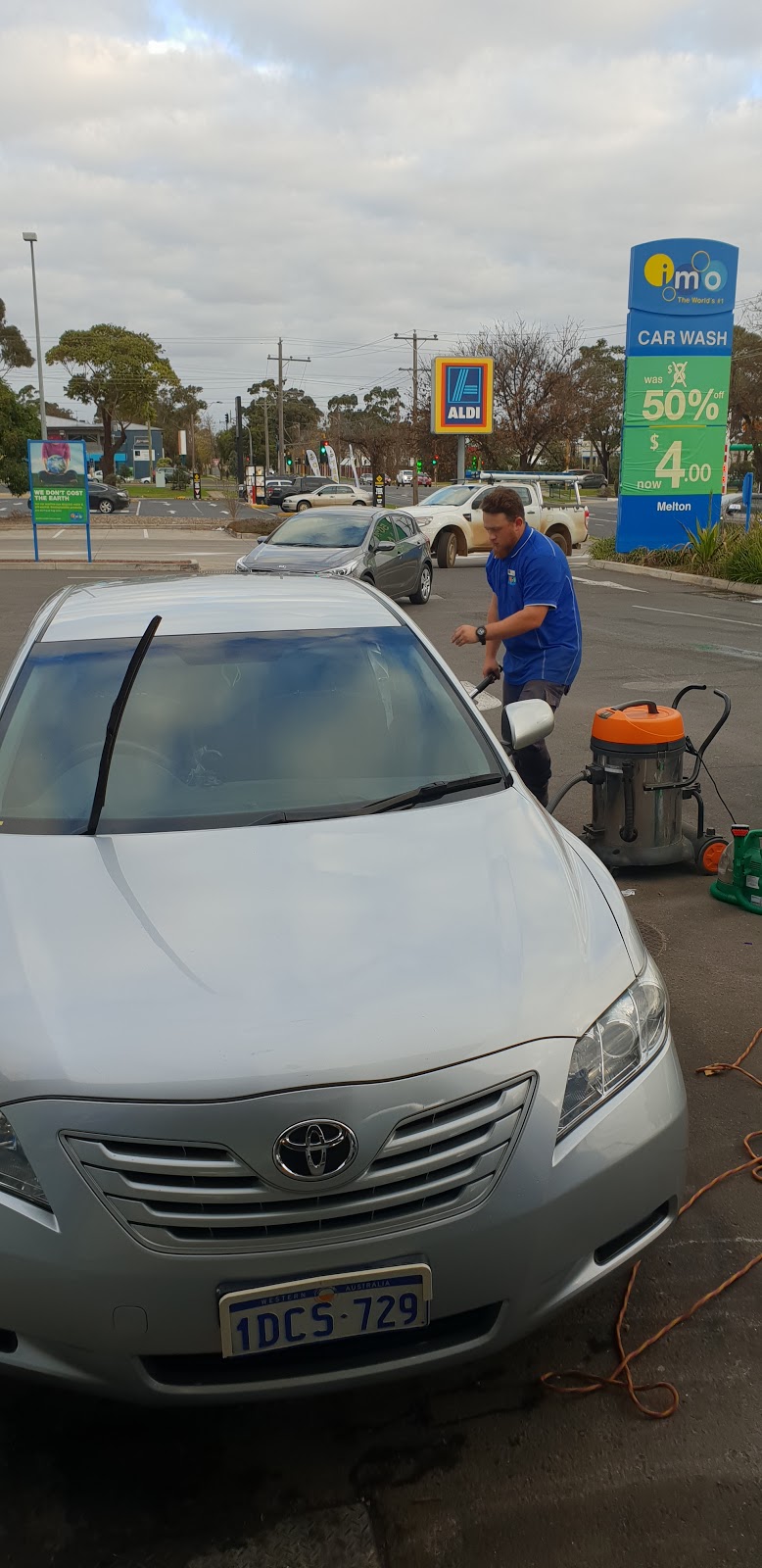 IMO Car Wash | car wash | 4 ONeills Road, Melton VIC 3337, Australia | 0387462440 OR +61 3 8746 2440