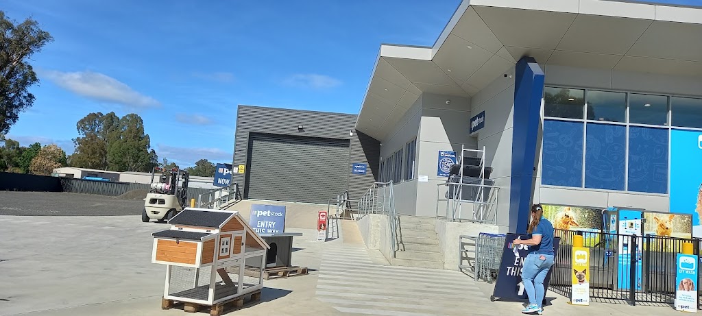 Petstock Seymour | 65-71 Emily St, Seymour VIC 3660, Australia | Phone: (03) 5796 2285