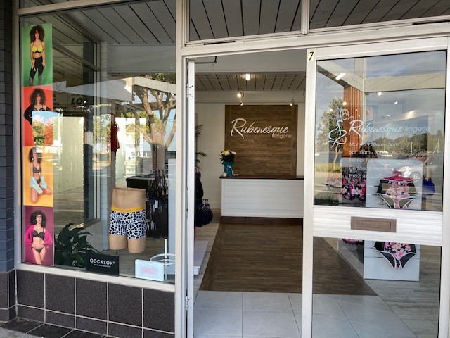 Rubenesque Lingerie | Shop b/7 Clyde St, Batemans Bay NSW 2536, Australia | Phone: (02) 4472 4502
