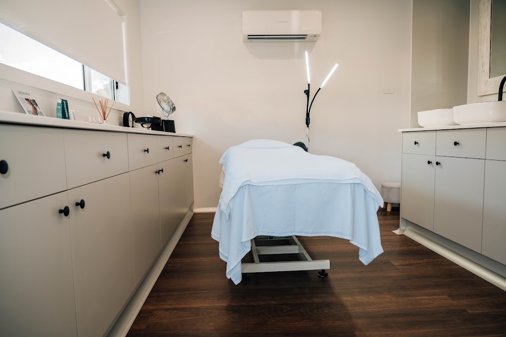 CHELSEA The Beauty Studio | 15 Peppermint Rd, Morisset NSW 2264, Australia | Phone: 0401 722 252