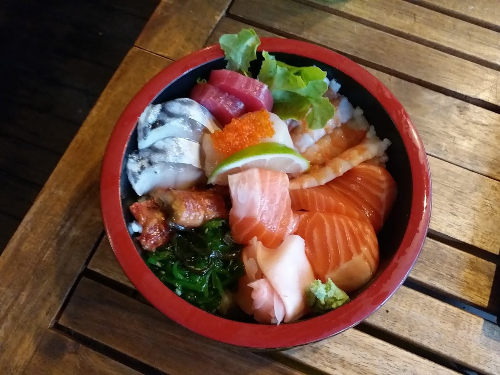 Sushi Momji | 1-3 Therwine St, Kuranda QLD 4881, Australia | Phone: 0439 286 821