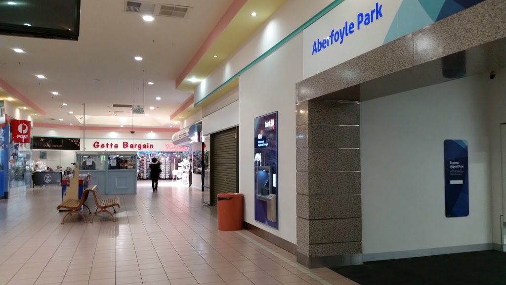 BankSA Branch | bank | Hub Drive Shop 27-30; The Hub Shopping Centre, Aberfoyle Park SA 5159, Australia | 131376 OR +61 131376