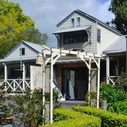 Kangaroo Valley Studio | 3/149 Moss Vale Rd, Kangaroo Valley NSW 2577, Australia | Phone: 0403 495 548