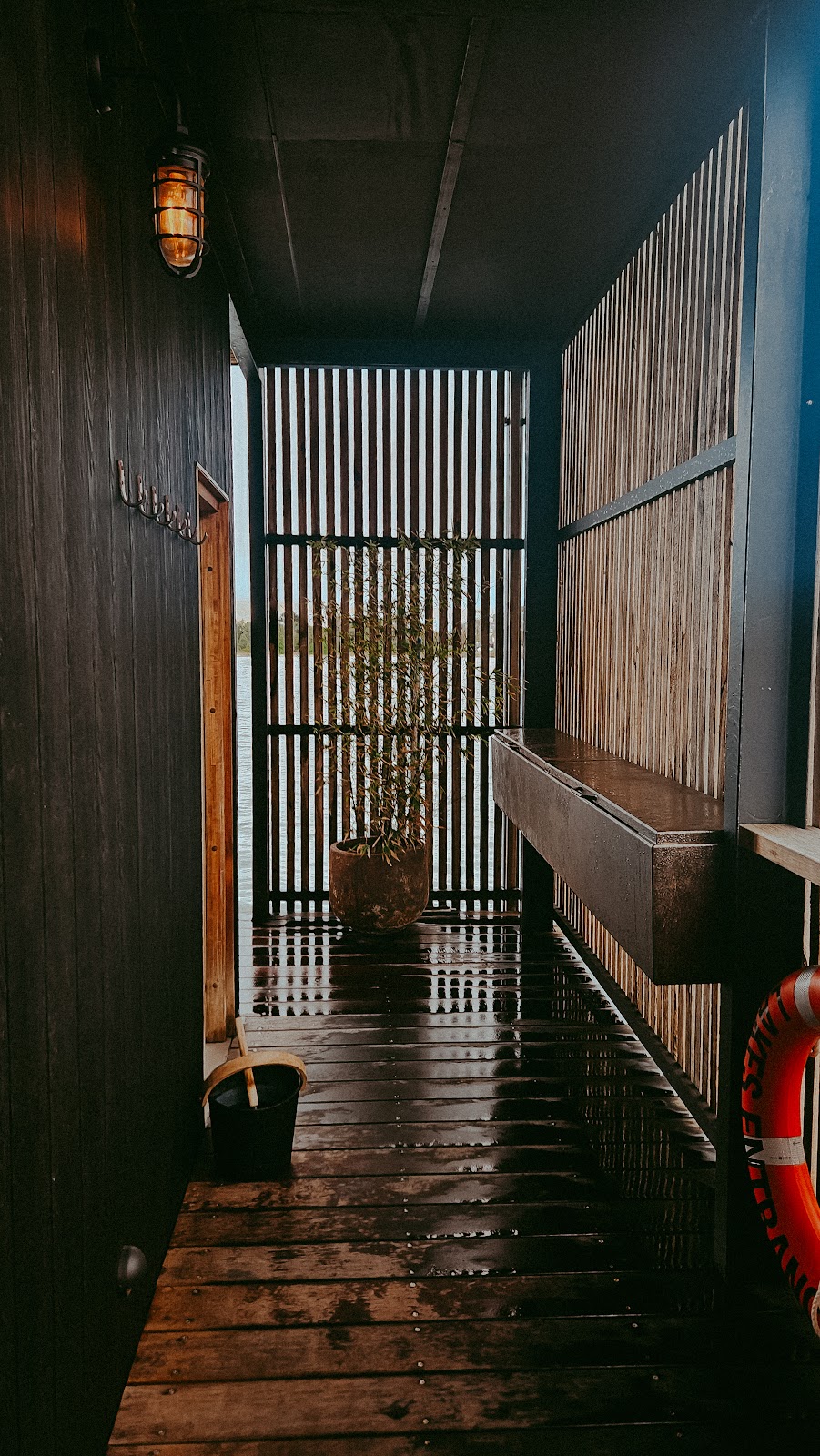 Koho Sauna | 160 Esplanade, Lakes Entrance VIC 3909, Australia | Phone: 0451 542 399