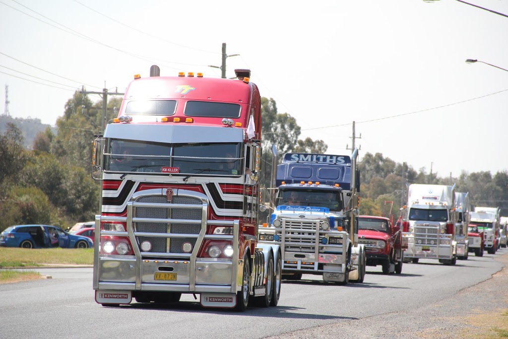 KW Thompsons Transport | moving company | 6/8 Main Rd, Campbells Creek VIC 3451, Australia | 0354722400 OR +61 3 5472 2400