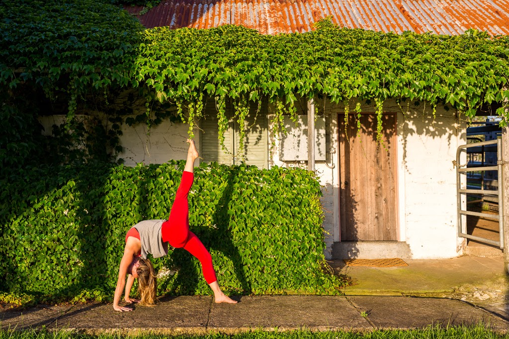 Berry Yoga Shala with Roaming Yogis | gym | 123A Beach Rd, Berry NSW 2535, Australia | 0405102234 OR +61 405 102 234