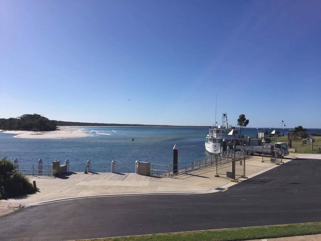 BOAB Boats Jervis Bay |  | 78 Willowford Rd, Woollamia NSW 2540, Australia | 0491678876 OR +61 491 678 876