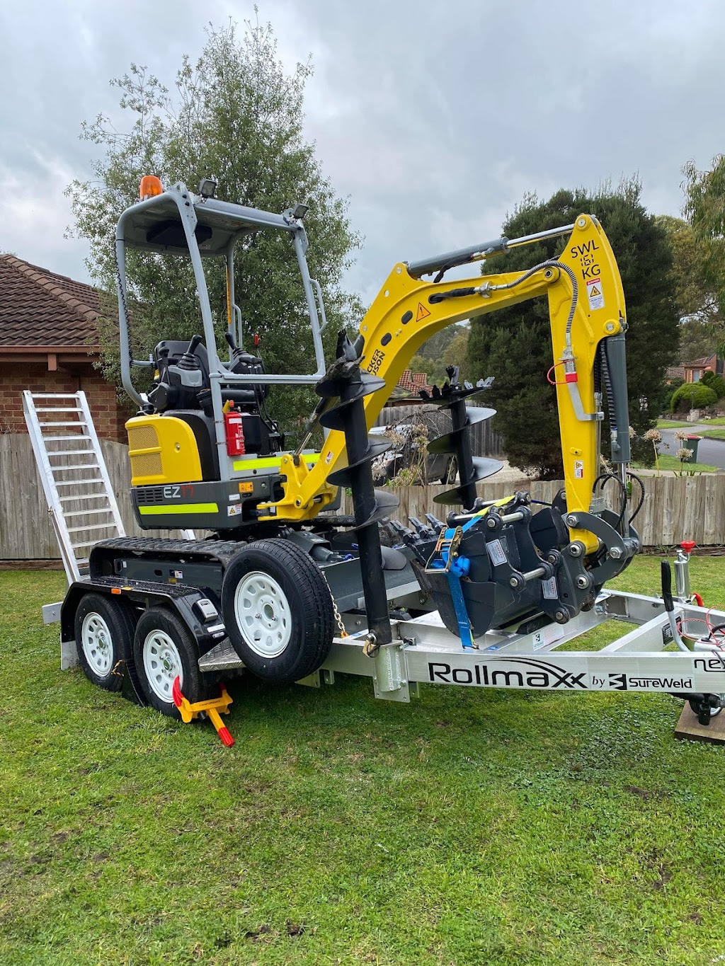 Rival Plant Hire | 17 Panoramic Dr, Langwarrin VIC 3910, Australia | Phone: 0447 580 404