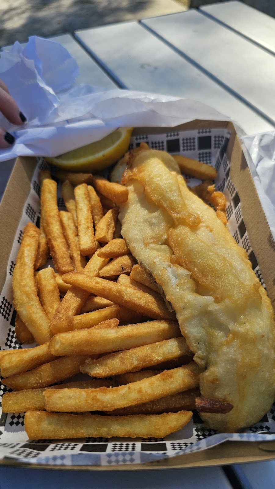 Good Grill Takeaway | SHOP 4/140 Tuggerawong Rd, Wyongah NSW 2259, Australia | Phone: (02) 4392 4464