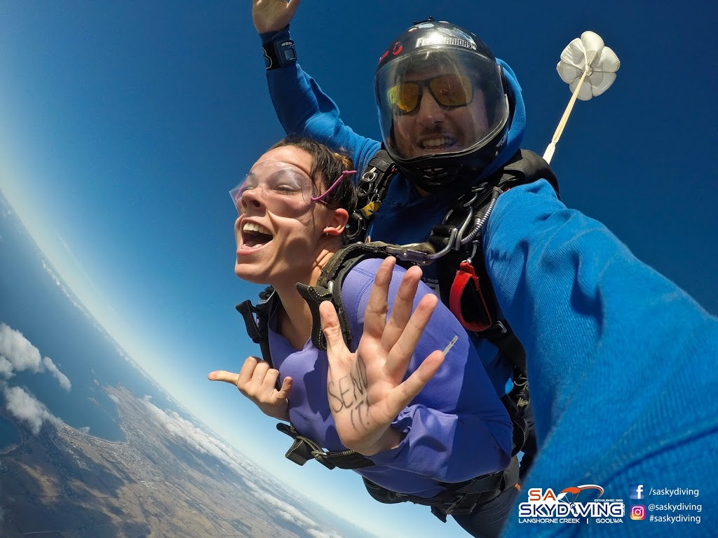 SA Skydiving | travel agency | 151 Skeldon Rd, Wellington SA 5259, Australia | 0882727888 OR +61 8 8272 7888