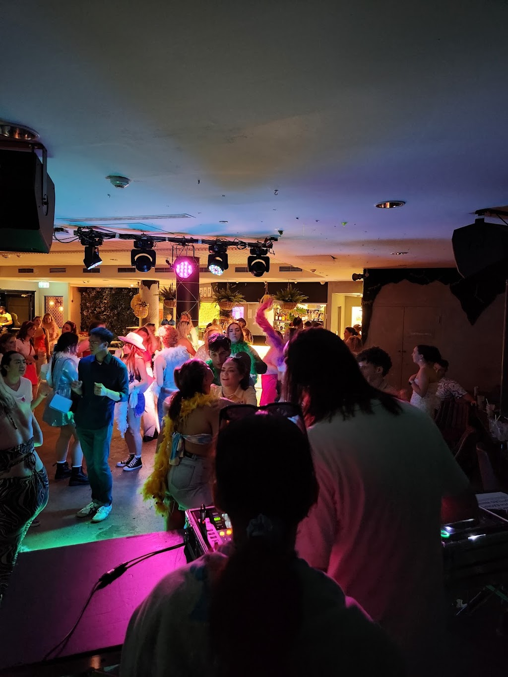Hermanns Bar | Butlin Ave, Camperdown NSW 2050, Australia | Phone: 1800 013 201