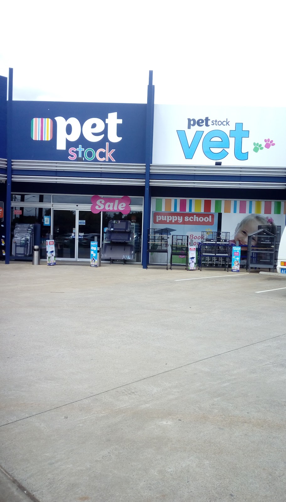 PETstock | pet store | 2/222 Anzac Ave, Toowoomba City QLD 4350, Australia | 0746140066 OR +61 7 4614 0066