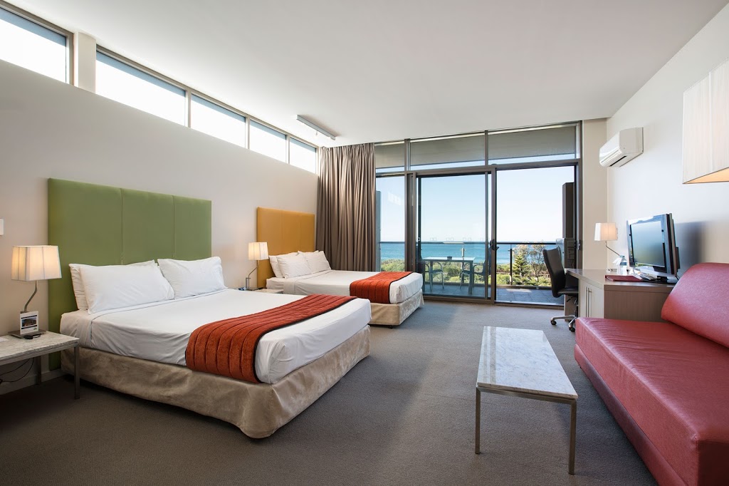 Narrabeen Sands Hotel | lodging | 1260 Pittwater Rd, Narrabeen NSW 2101, Australia | 0299705700 OR +61 2 9970 5700
