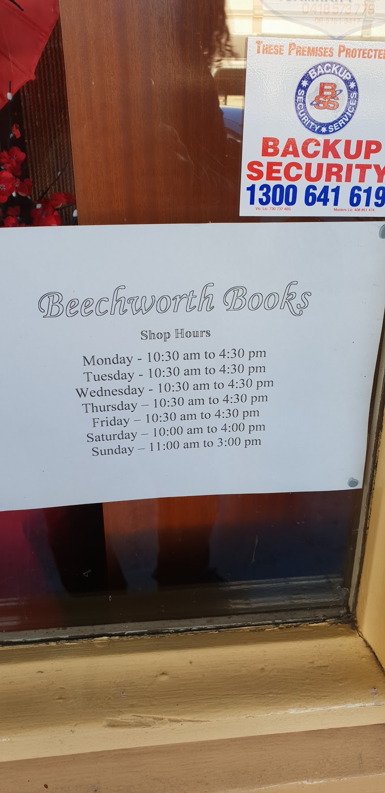 Beechworth Books | book store | 1/73 Ford St, Beechworth VIC 3747, Australia | 0357282880 OR +61 3 5728 2880