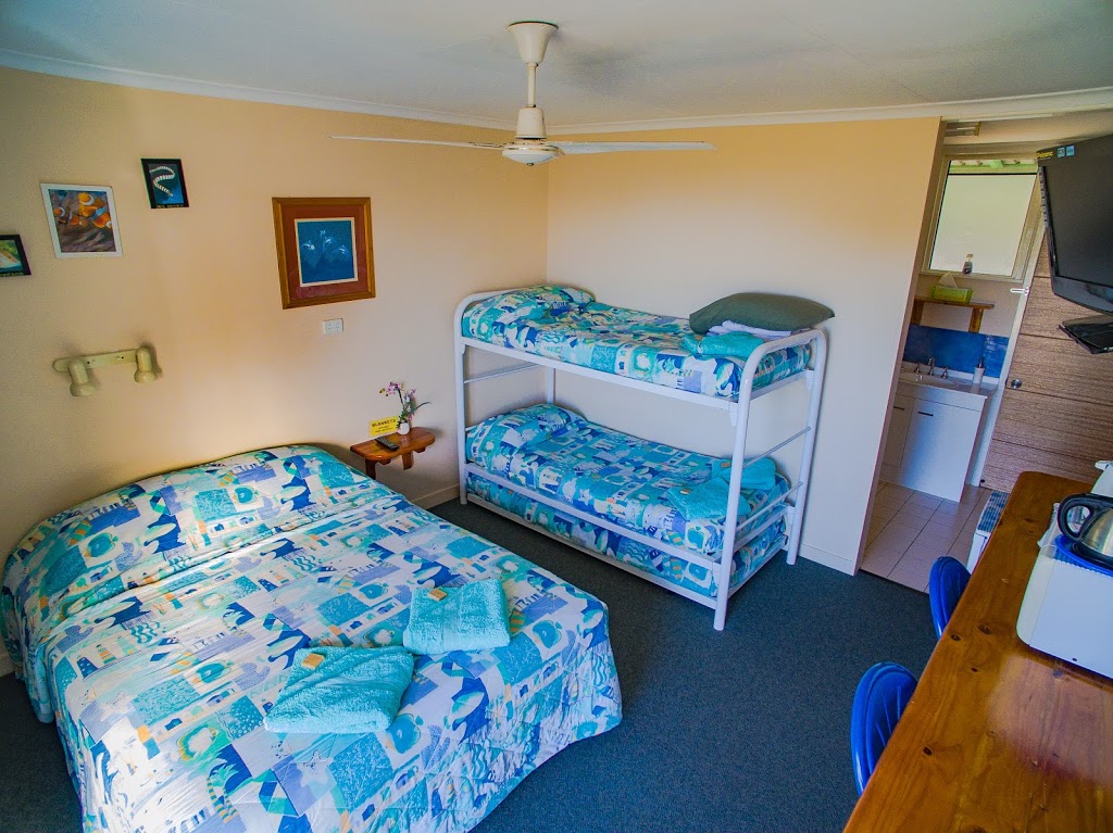 Ocean View Motel | lodging | 18317 Bruce Hwy, Bowen QLD 4805, Australia | 0747861377 OR +61 7 4786 1377